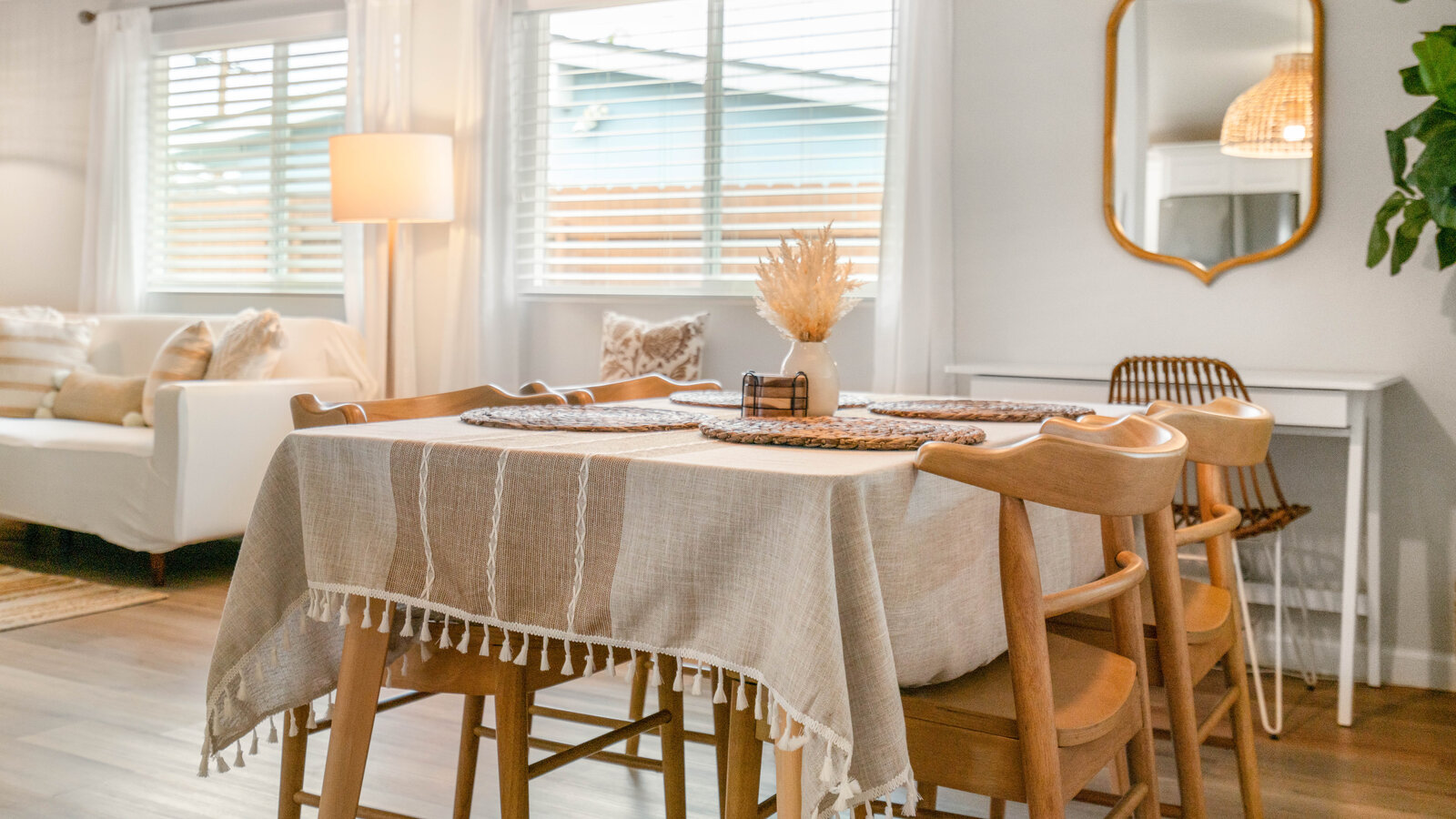 Modern Bohemian Oasis w/ Hot Tub